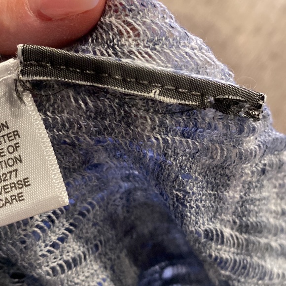 Simply Vera Vera Wang Tunic Size: M - Picture 13 of 13